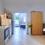 Appartamento Sonja By Interhome Pola