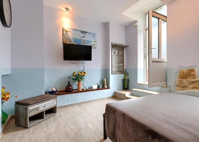 Sonja By Interhome * Pola